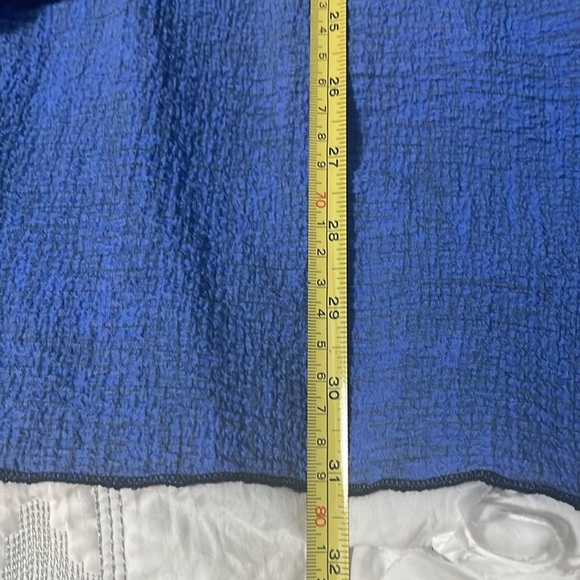 Lagenlook, artsy, asymmetrical tunic. Blue black pattern cowl neck sleeveless. - Picture 12 of 12